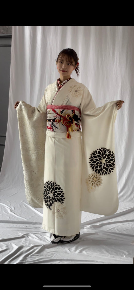 人気振袖商品を追加しました!