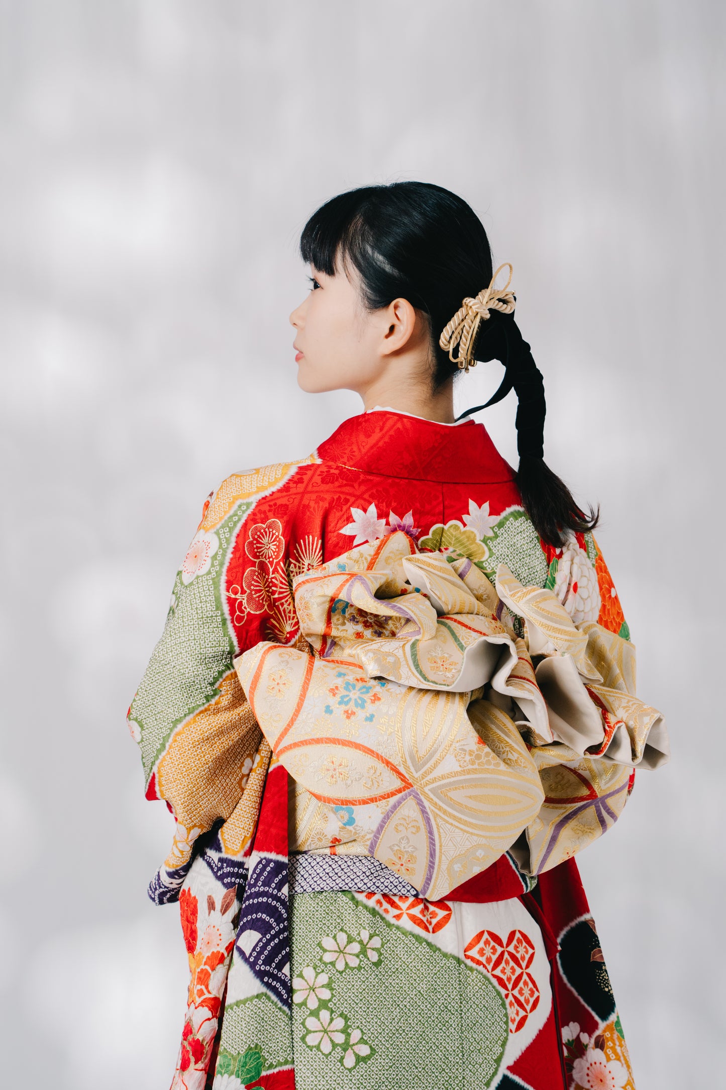 赤 絞り 菊相楽刺繍 雪輪 正絹振袖【437】