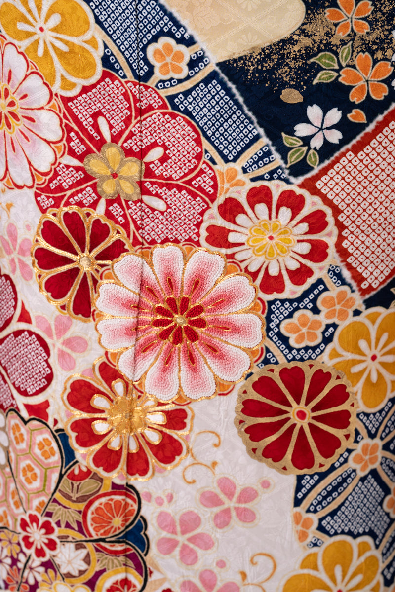 紺 相良刺繍 正絹振袖【181】