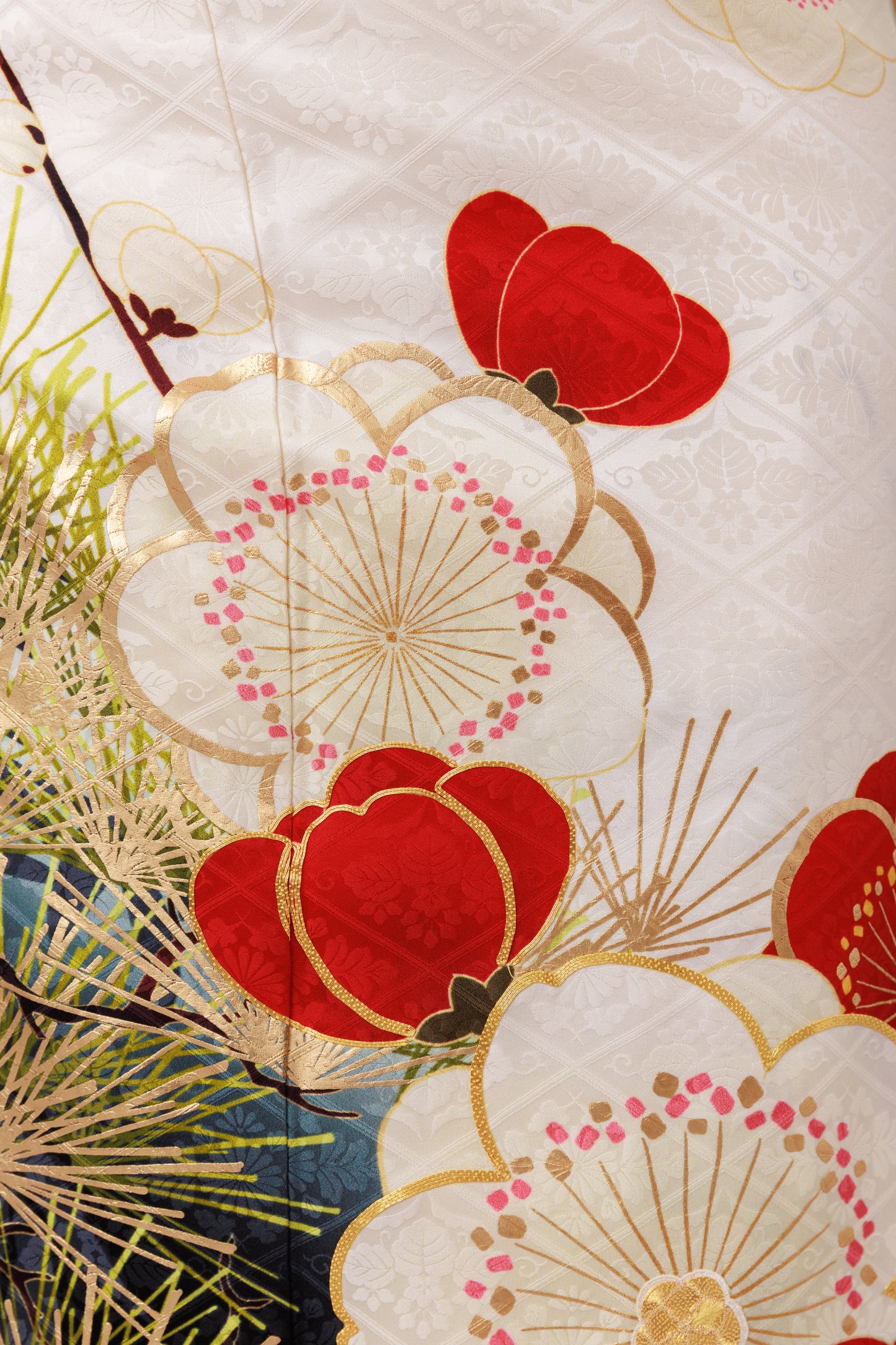 白地 赤白梅 正絹振袖【863】