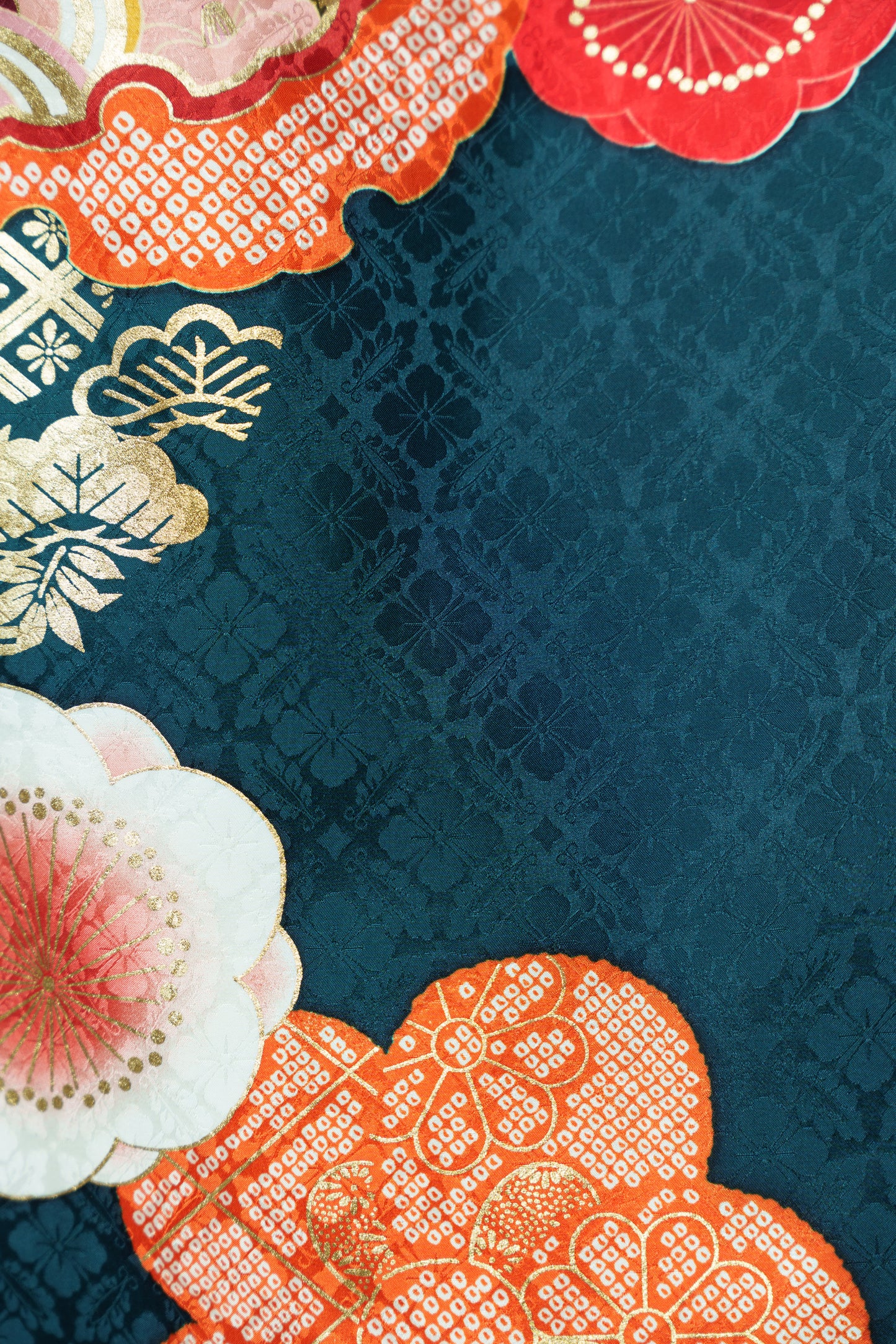 青緑地 菊 正絹振袖【899】