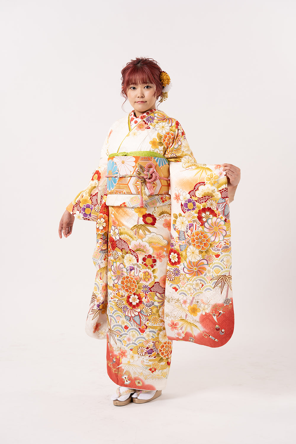 白地古典柄 振袖【069】 – SAKURA TOKYO 白地古典柄 振袖【069】 – SAKURA TOKYO