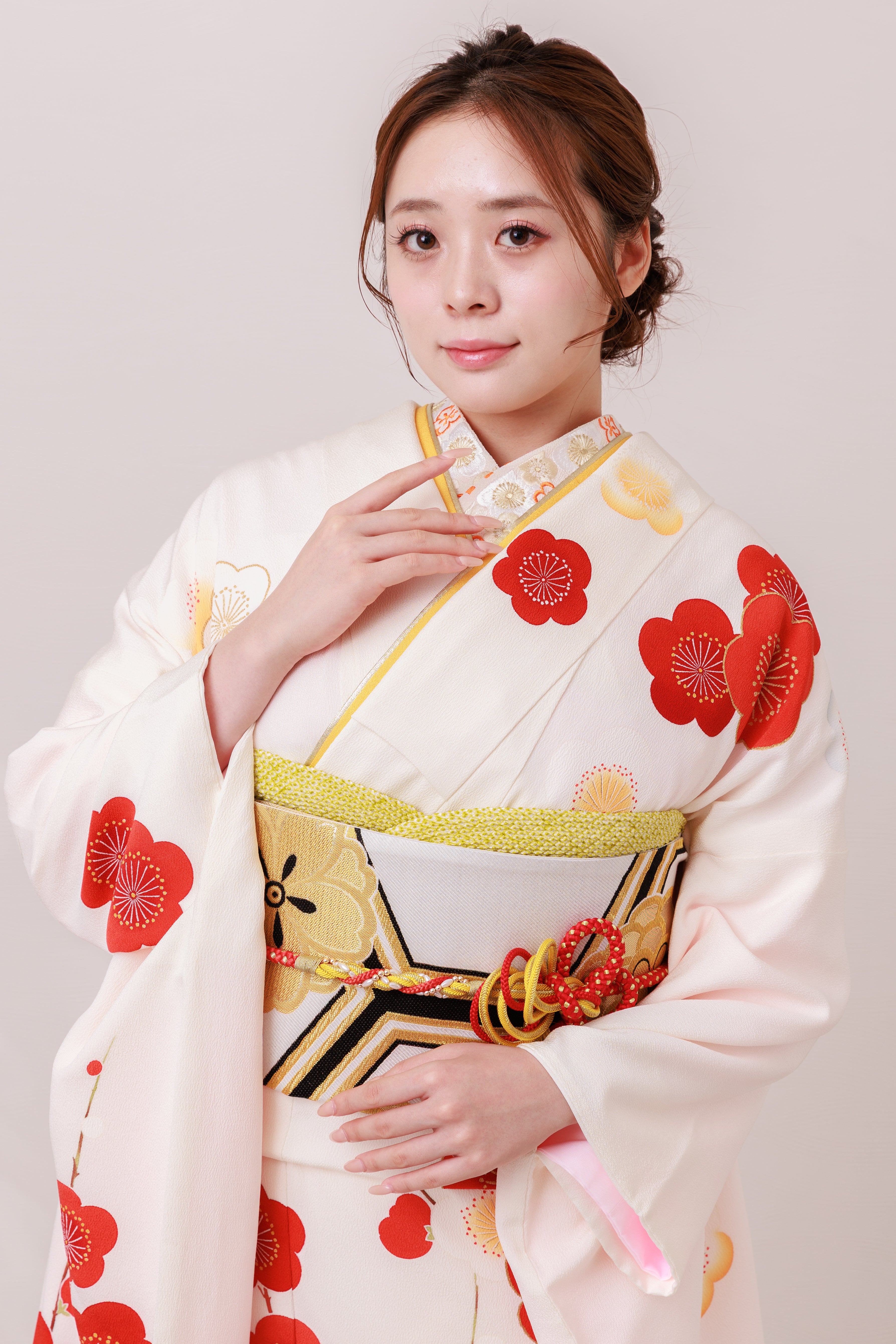 白地 梅 手描き 正絹振袖【873】 – SAKURA TOKYO