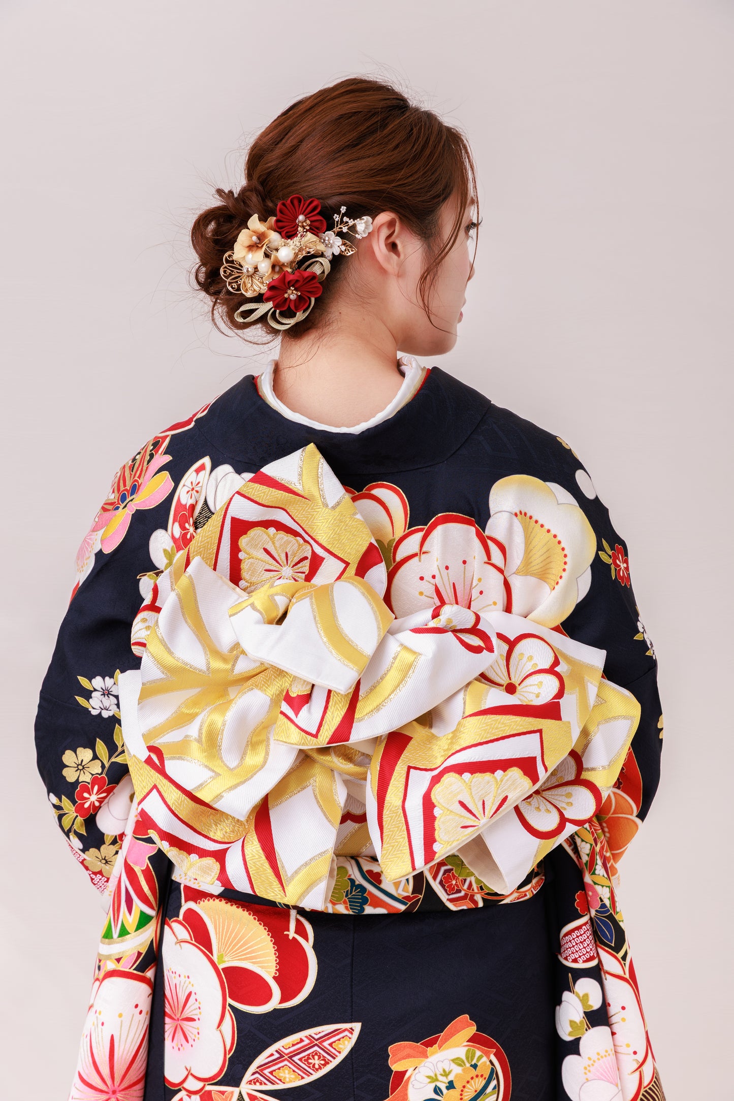 紺地　梅　レトロポップ　正絹振袖【876】