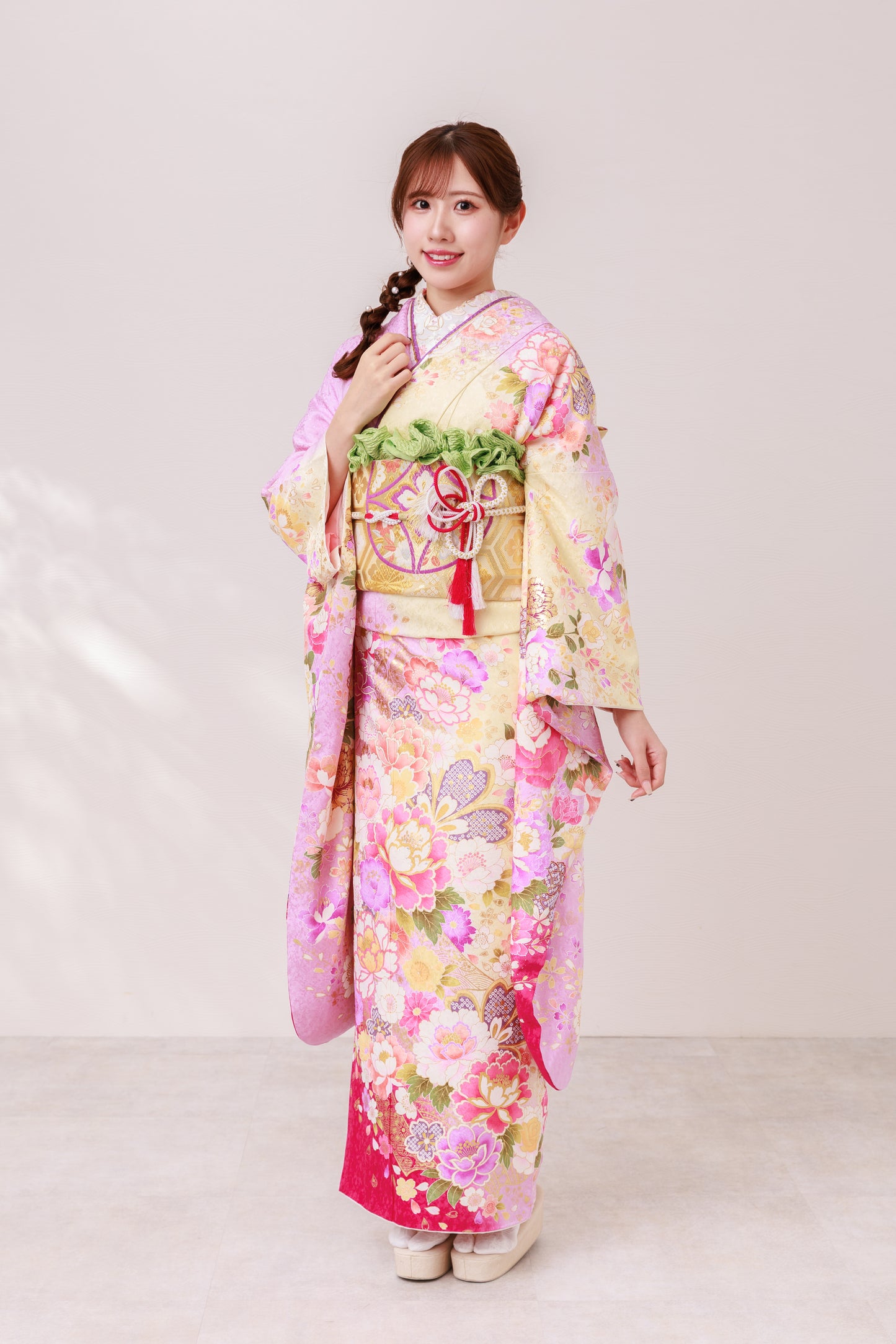 紫地　牡丹　正絹振袖【869】