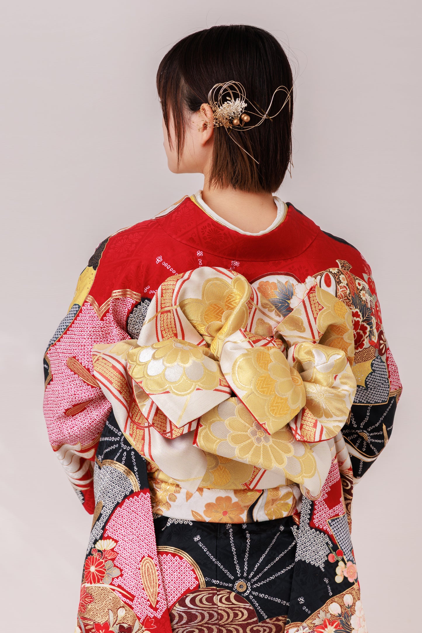 赤黒　鶴　菊　正絹振袖【866】