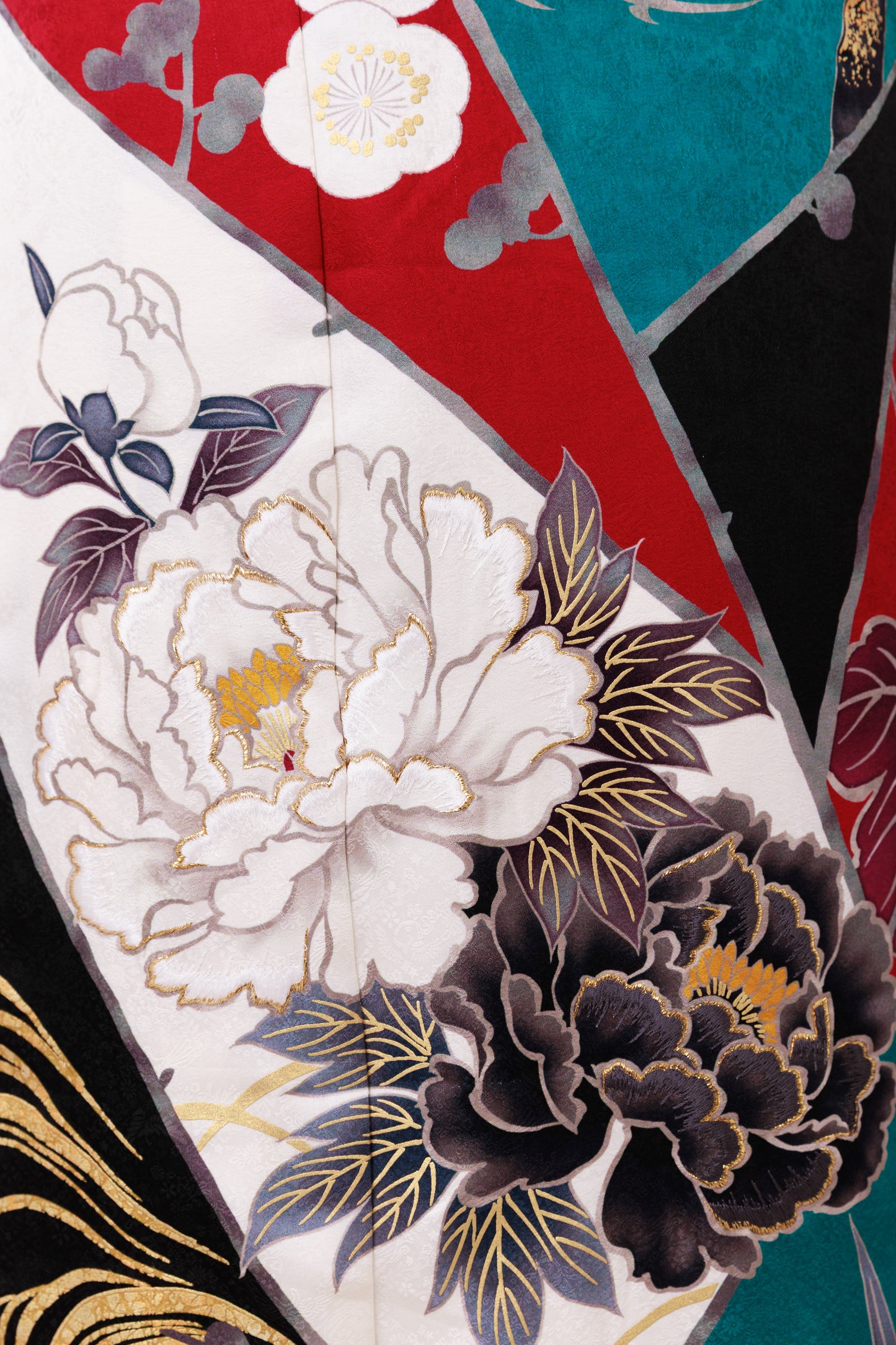 青緑　黒白牡丹　正絹振袖【888】