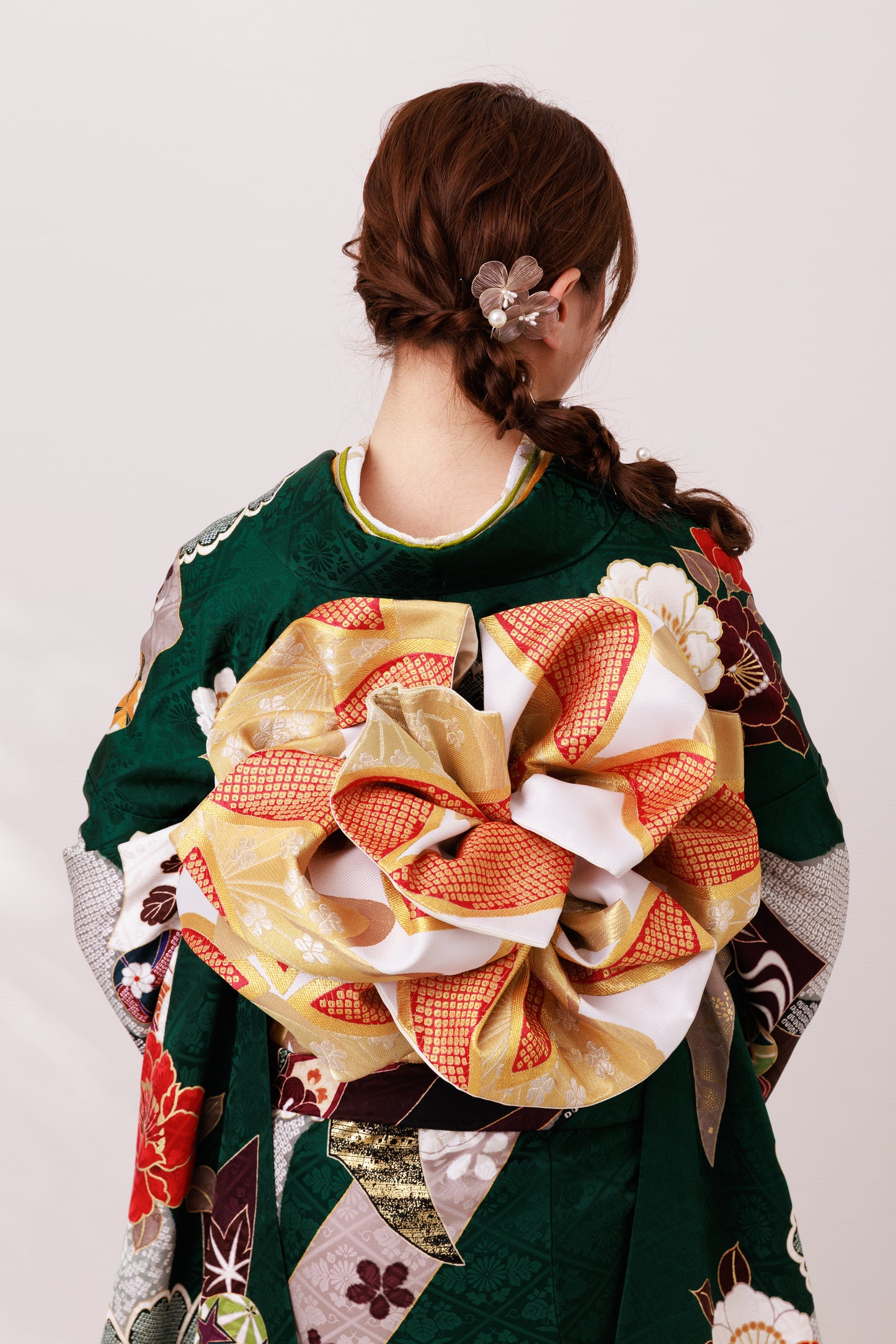 深緑地　赤白牡丹　正絹振袖【883】