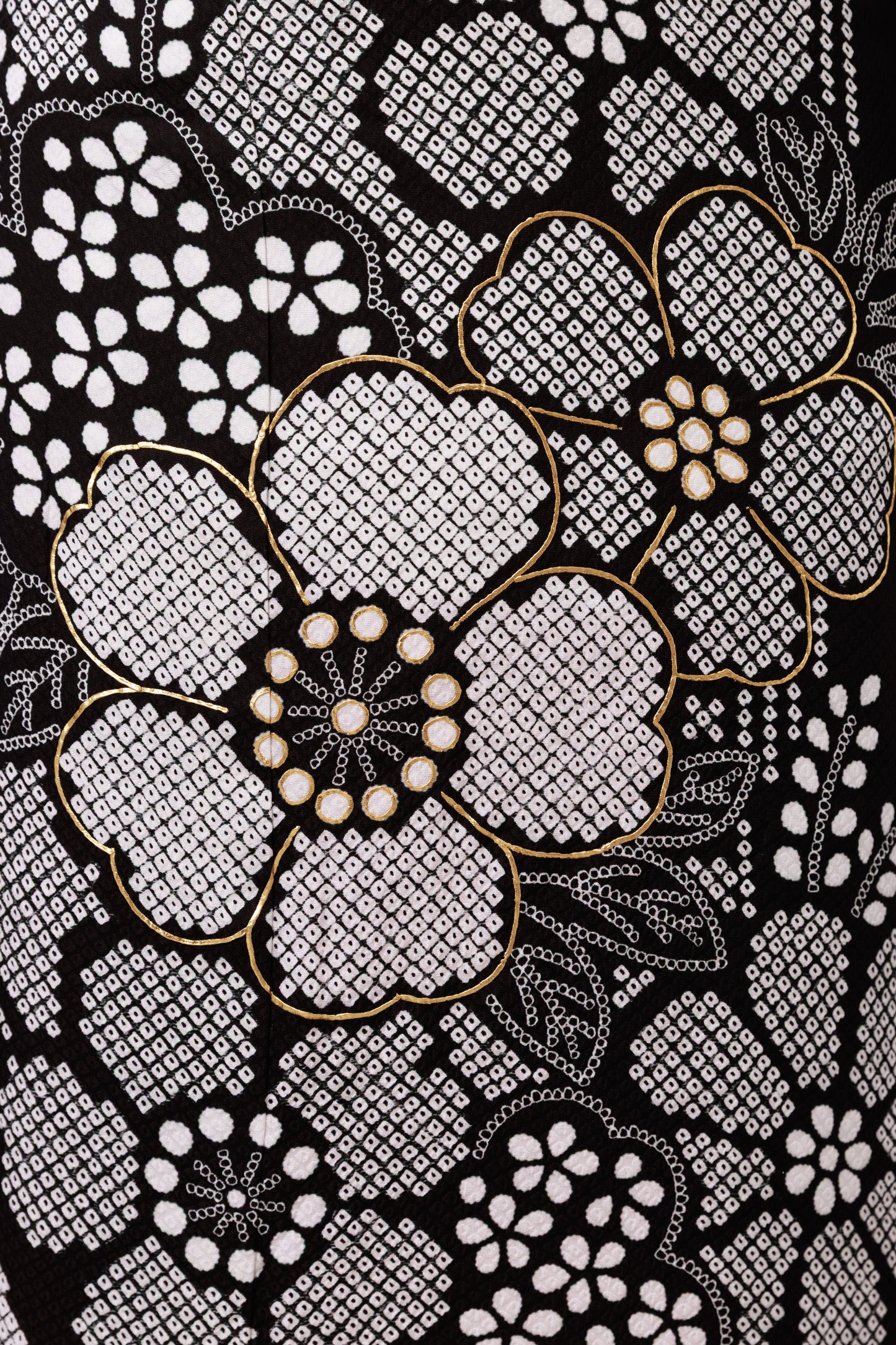 黒地　総鹿の子柄　桜　正絹振袖【885】