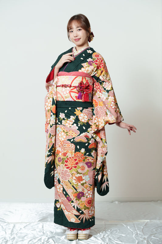 緑地　牡丹 貝桶　正絹振袖【892】