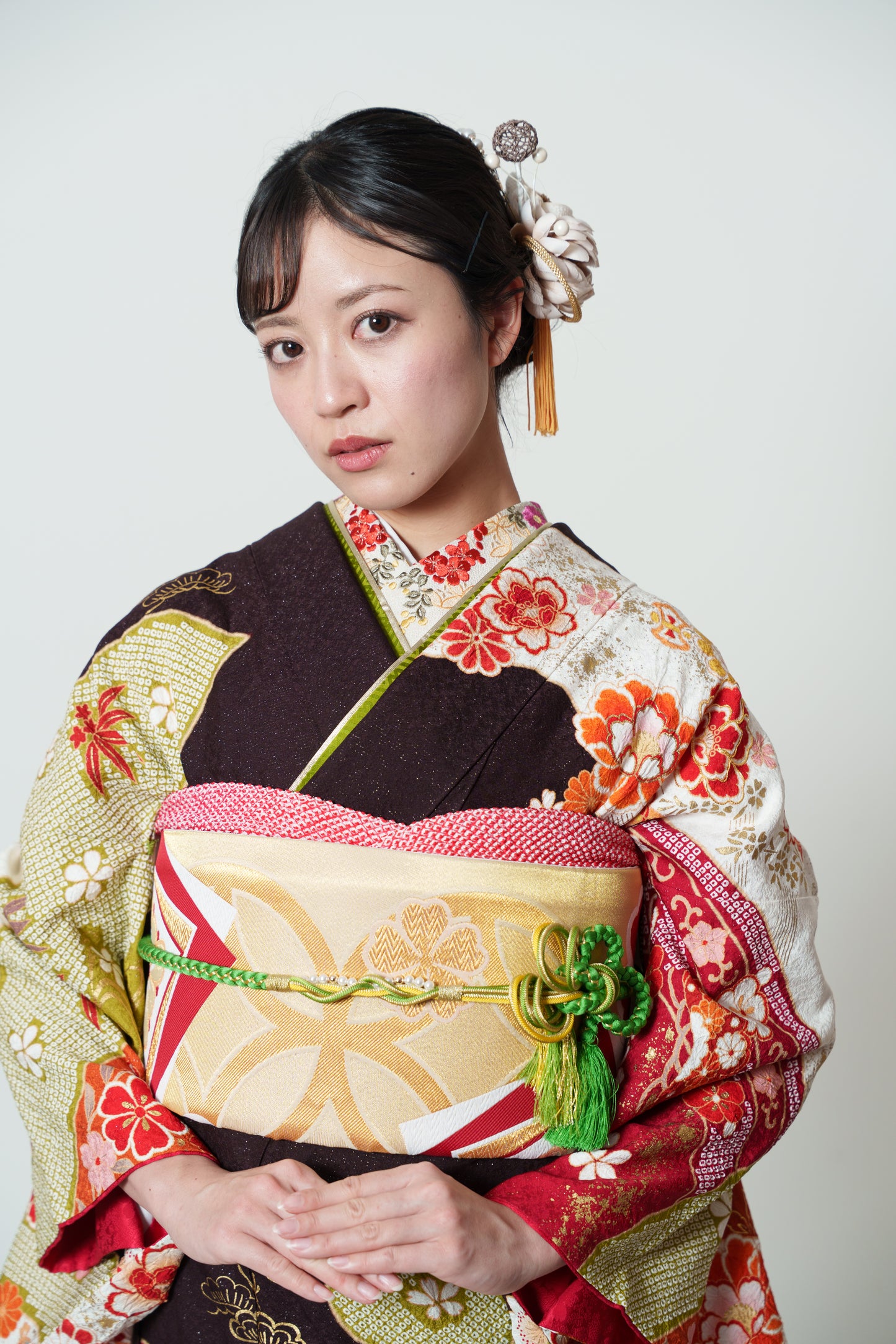 茶色絞り　菊　正絹振袖【903】