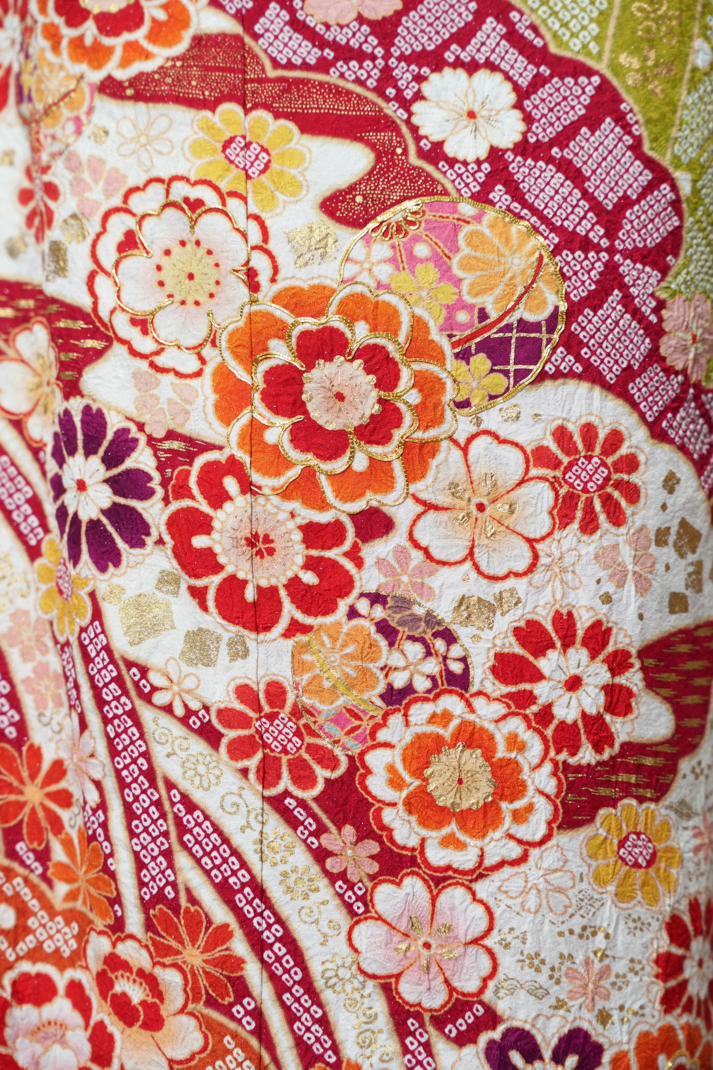 茶色絞り　菊　正絹振袖【903】