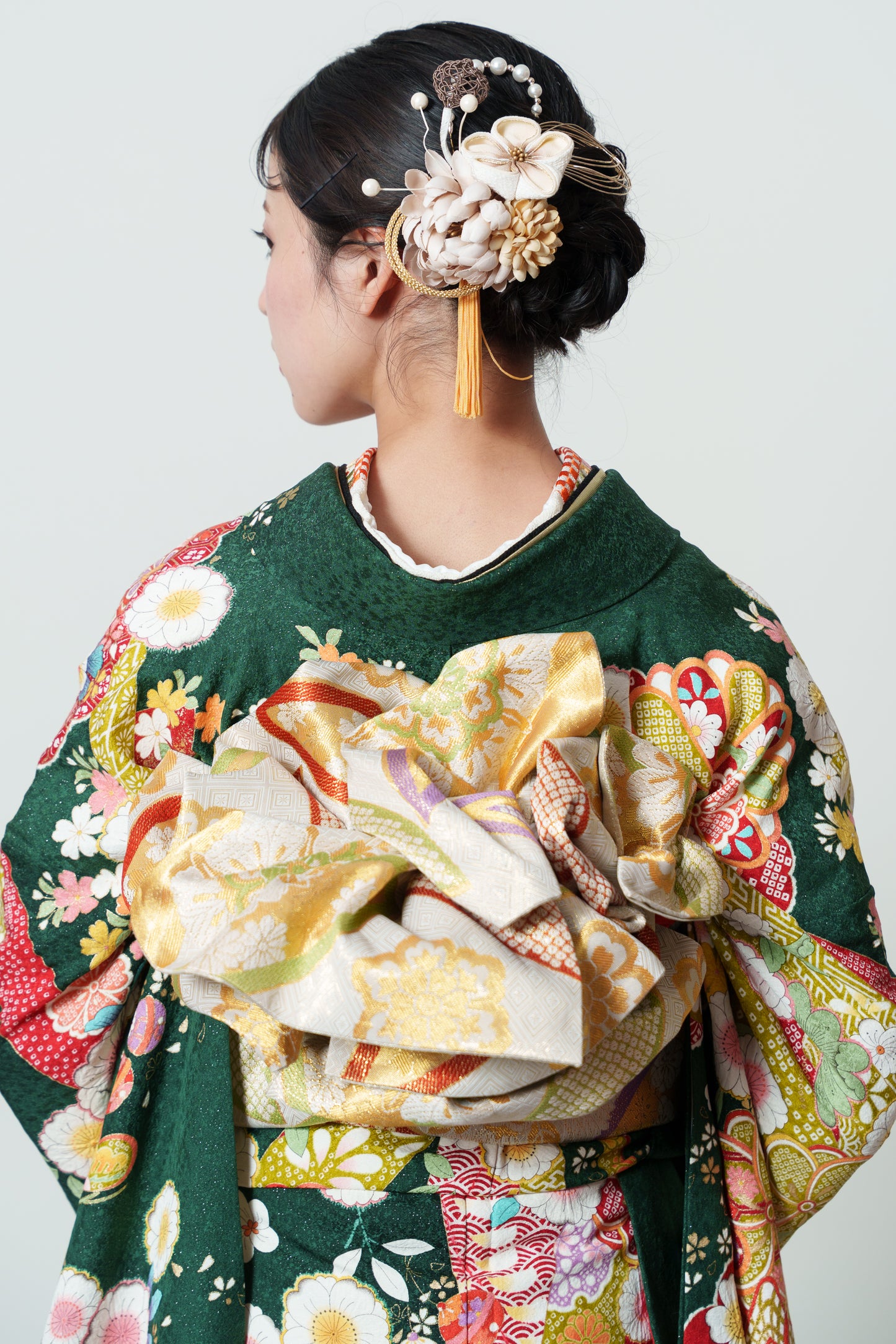 緑地　辻が花　御所車　正絹振袖【913】