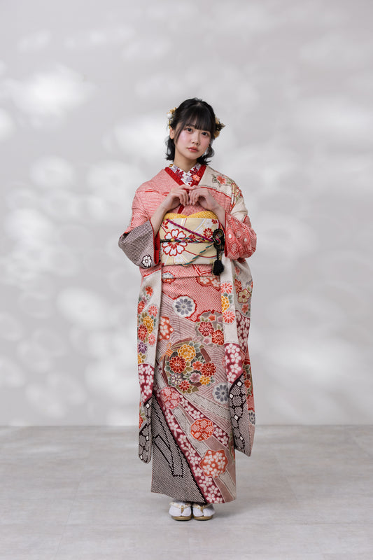 赤総絞り　丸菊　正絹振袖【950】