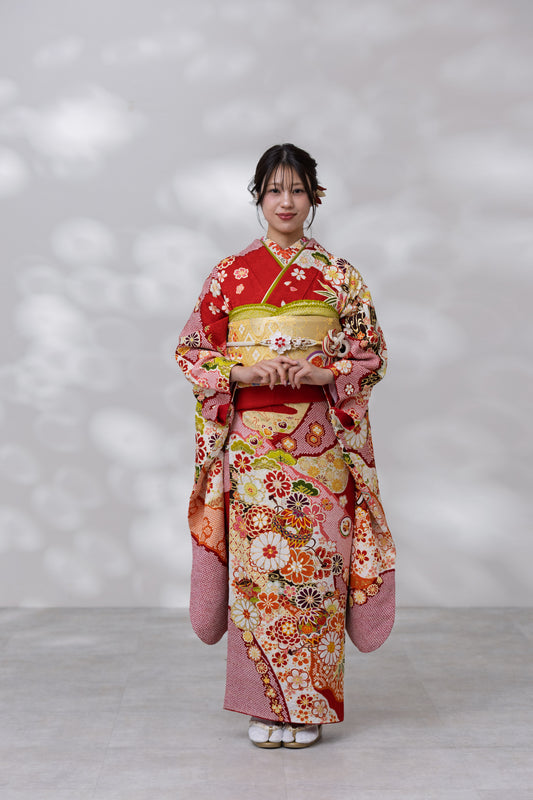 赤地絞り　菊相良刺繍　正絹振袖【968】