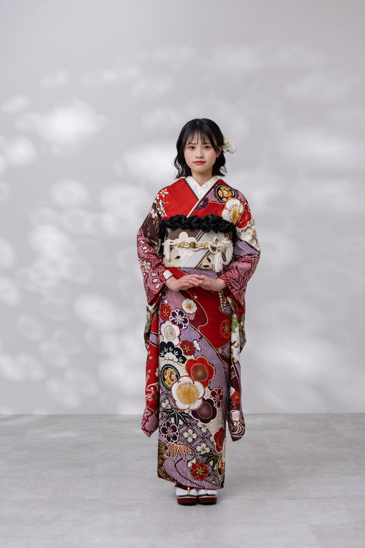 赤地　赤白紫梅　正絹振袖【973】