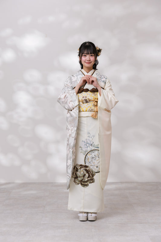 白地　白茶色牡丹　方身代わり【924】