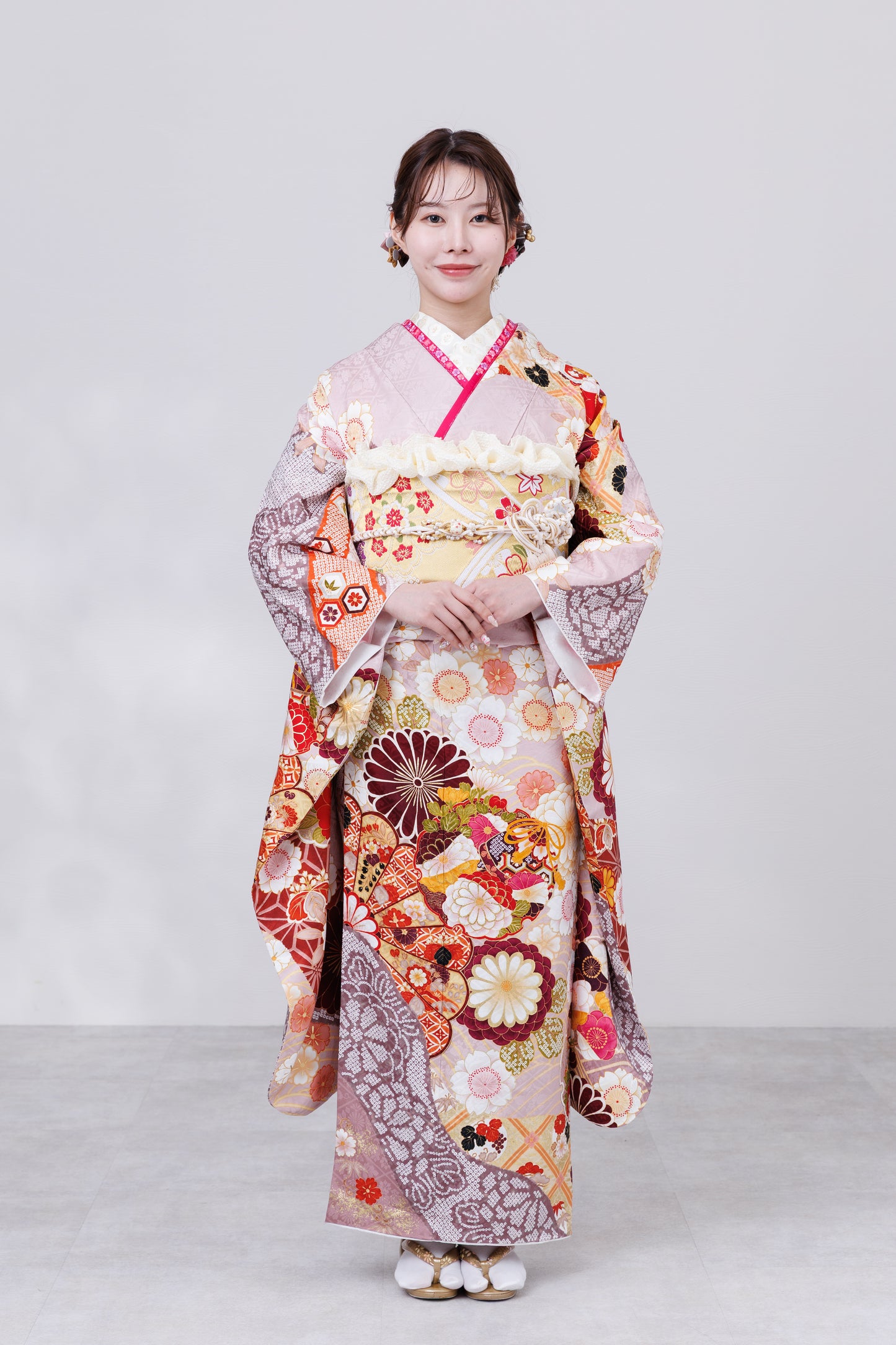 くすみピンク　丸菊　古典　正絹振袖【830】