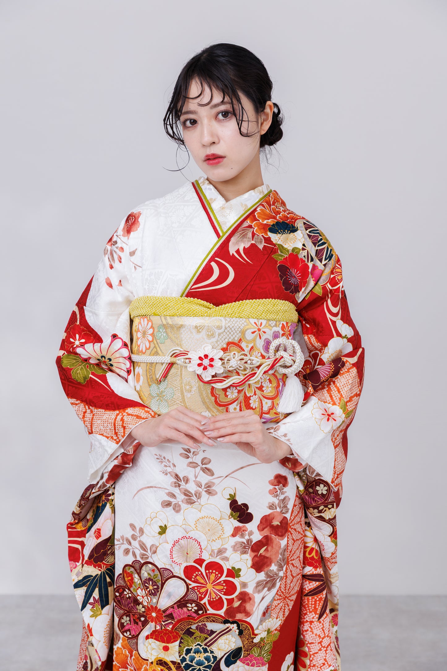 赤白　菊・梅・牡丹　正絹振袖【818】