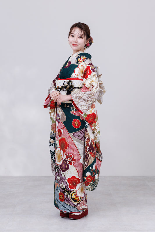 緑地　梅・松　鹿の子柄　正絹振袖【841】