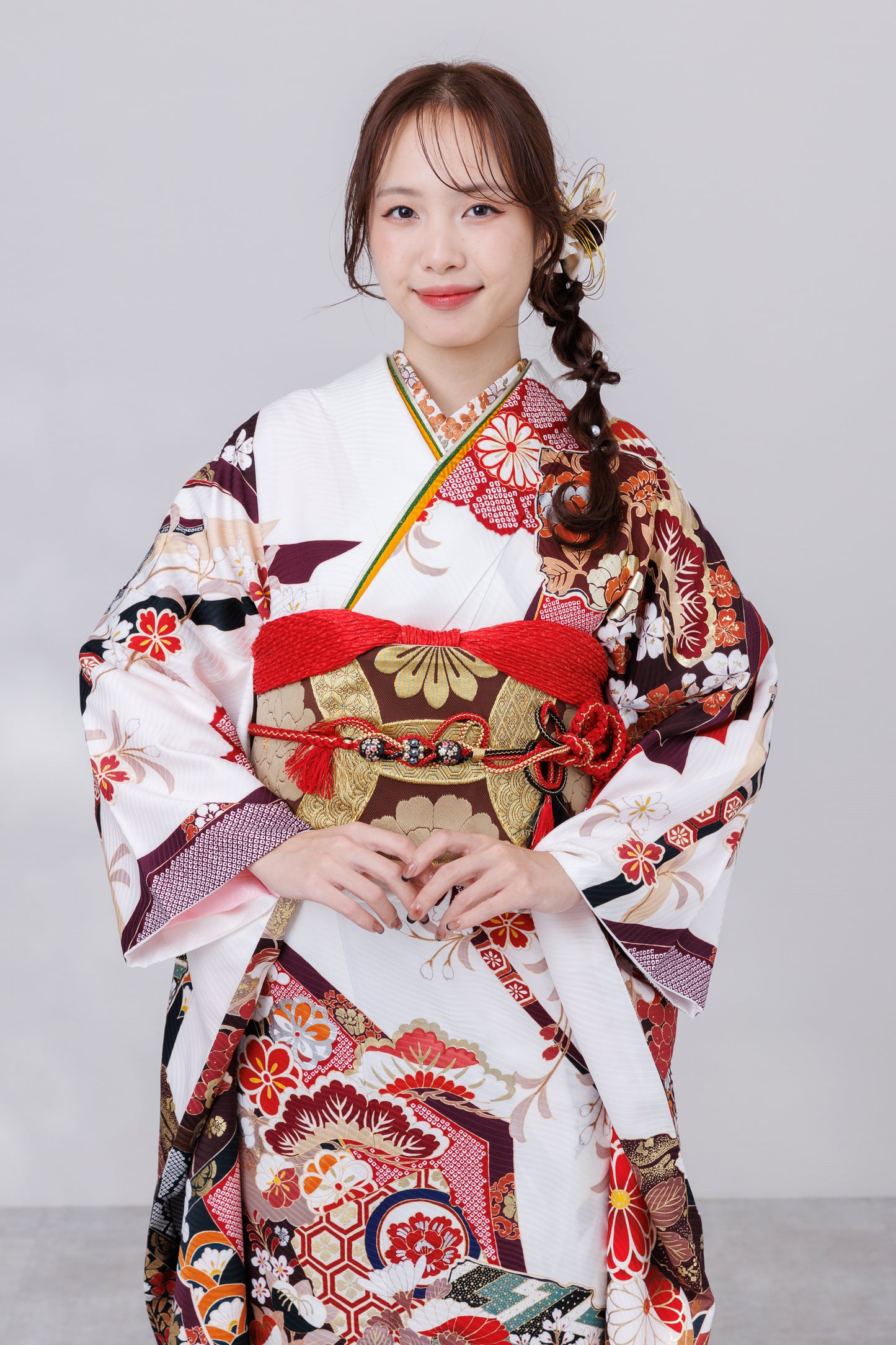 白地　鴛鴦　古典柄　正絹振袖【846】