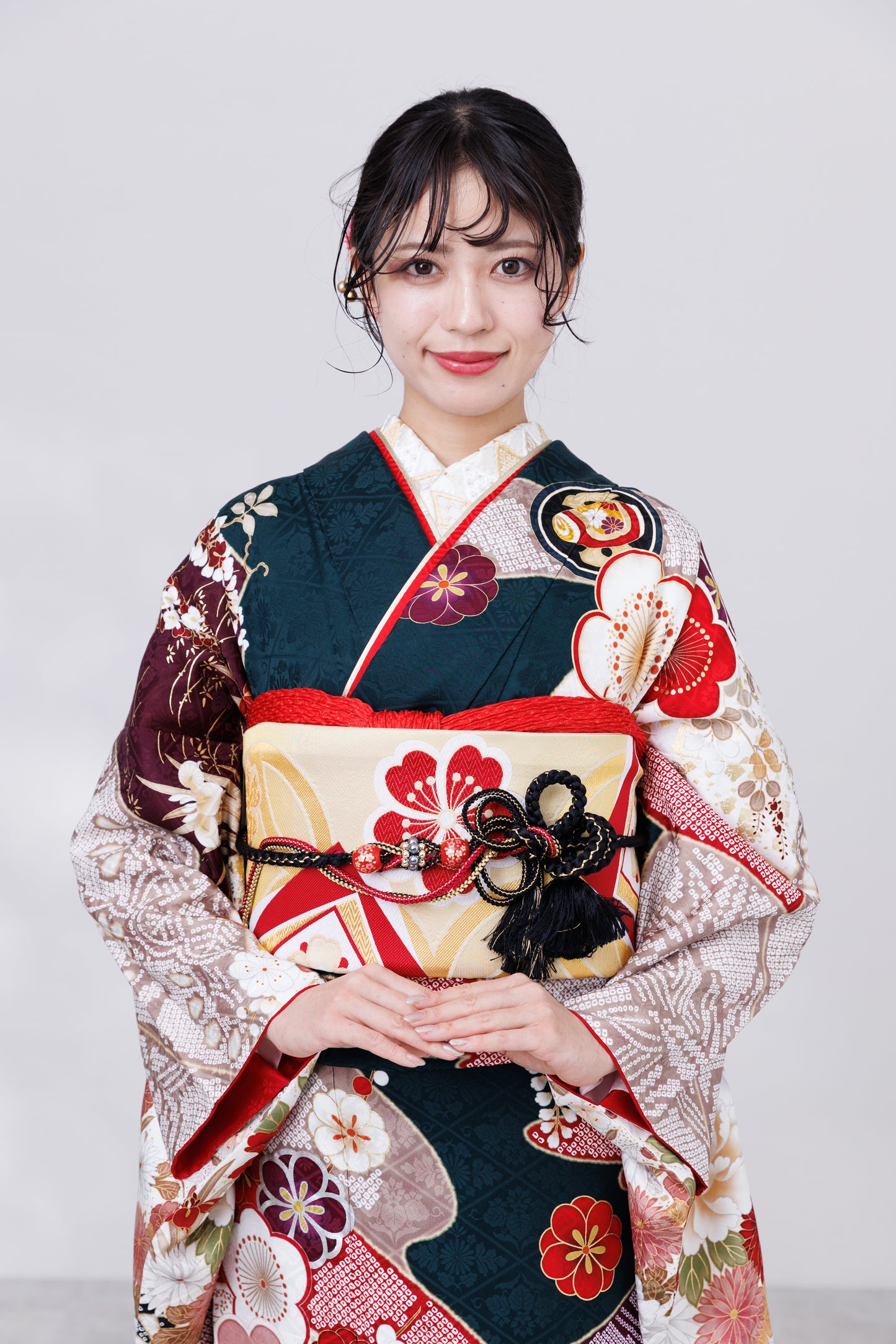 緑地　梅・松　正絹振袖【848】