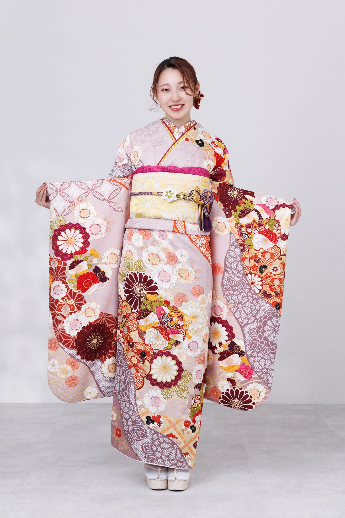 くすみピンク　丸菊　古典　正絹振袖【845】