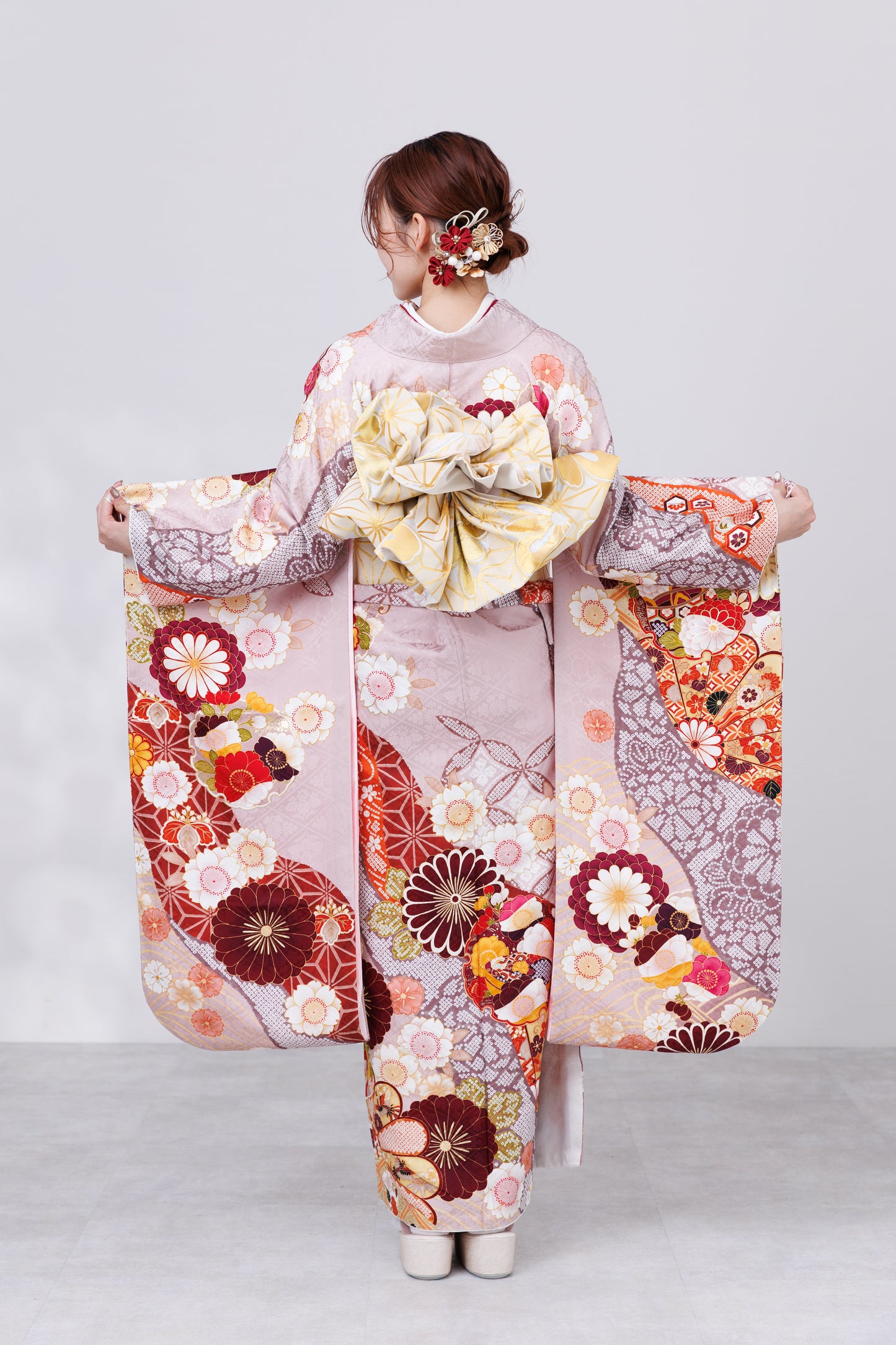 くすみピンク　丸菊　古典　正絹振袖【845】