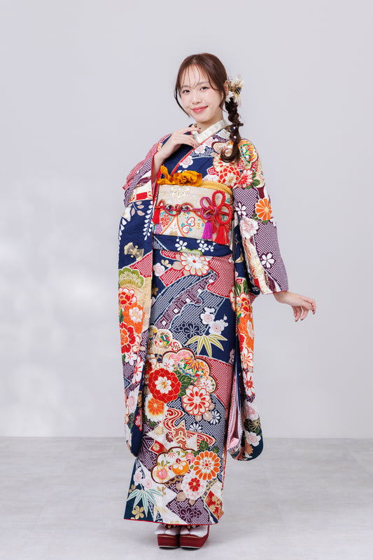 紺地　丸菊　しぼり　正絹振袖【811】
