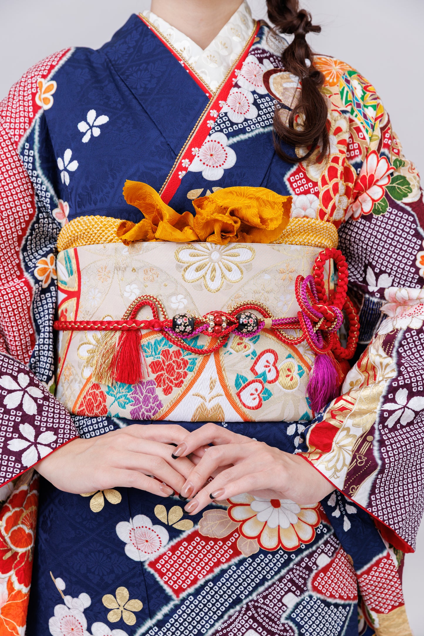 紺地　丸菊　しぼり　正絹振袖【811】