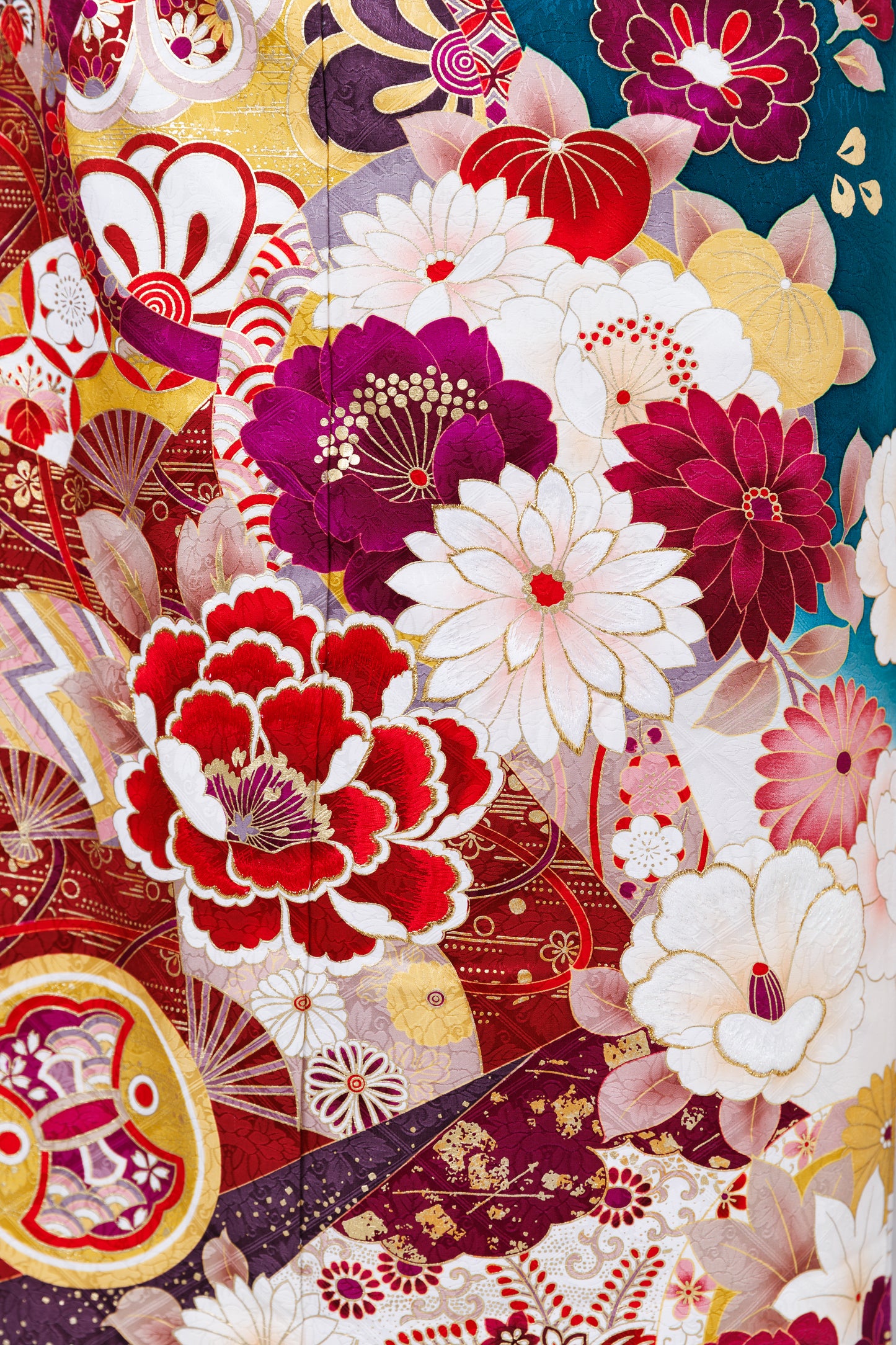 緑地　赤白牡丹・桜　正絹振袖【820】