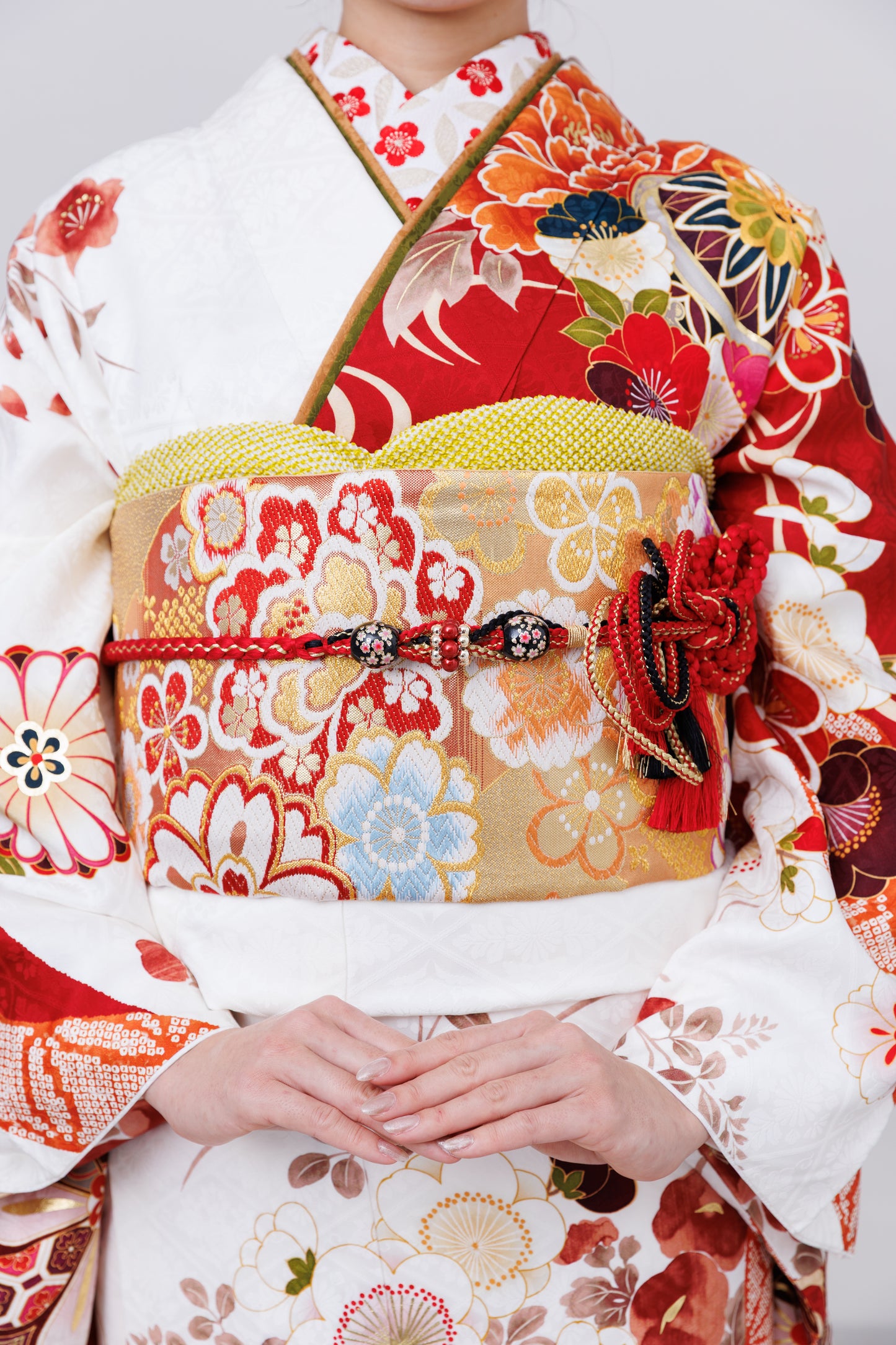 赤白　菊・梅　古典　正絹振袖【852】