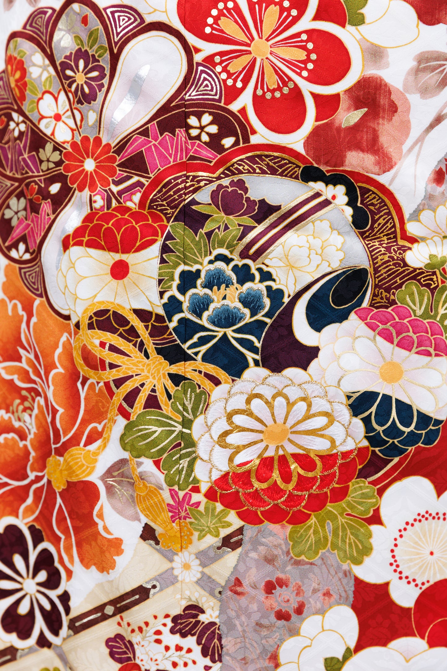 赤白　菊・梅　古典　正絹振袖【852】