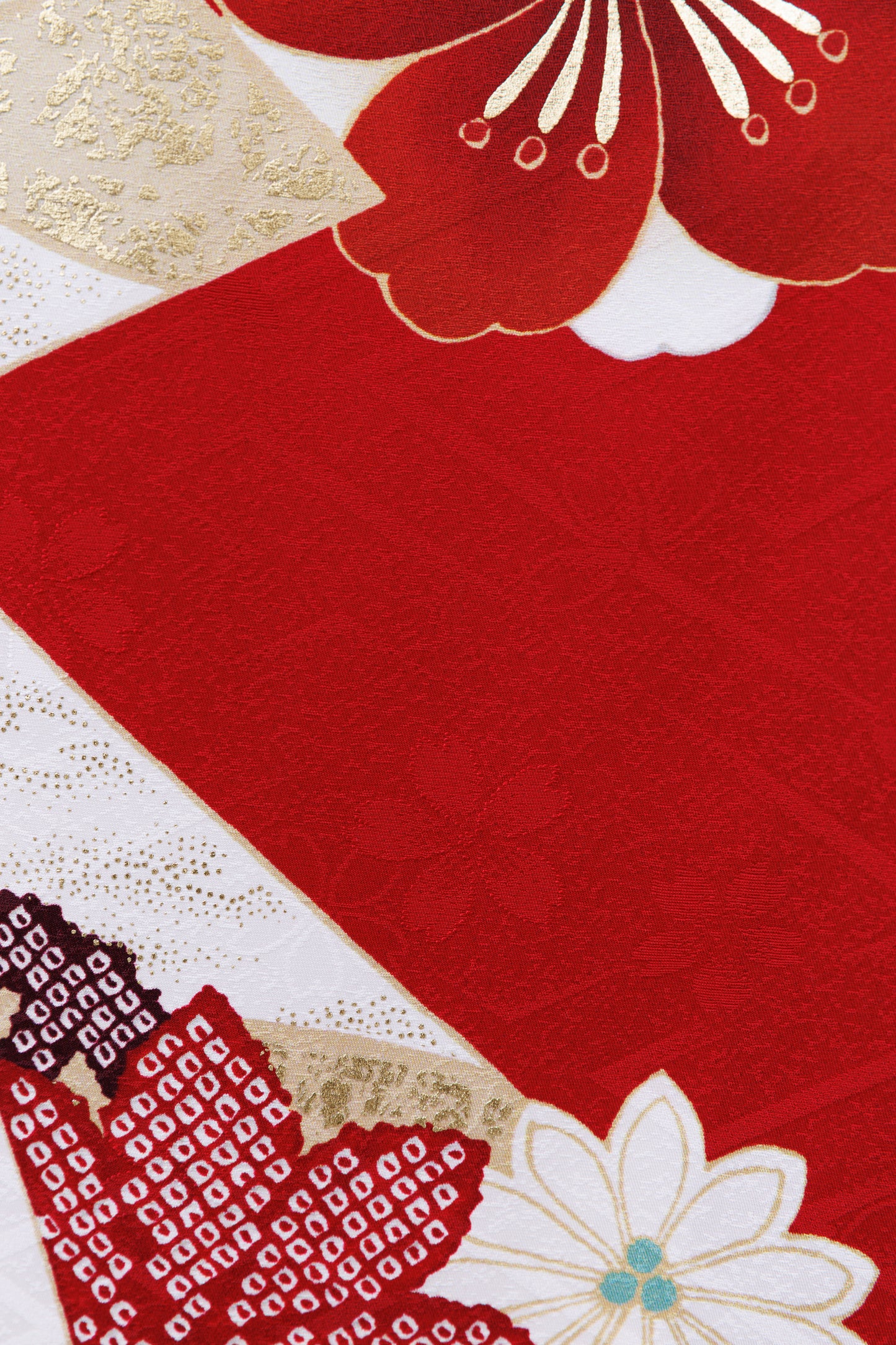 赤地　牡丹・桜　鹿の子柄　正絹振袖【831】